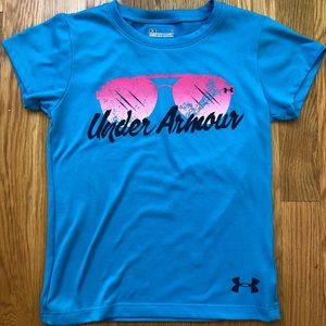 🎀Girl’s Under Armour Athletic Shirt 🎀